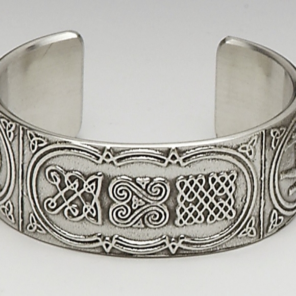 Jewelry - Celtic Irish Mullingar Pewter cuff bracelet jewel